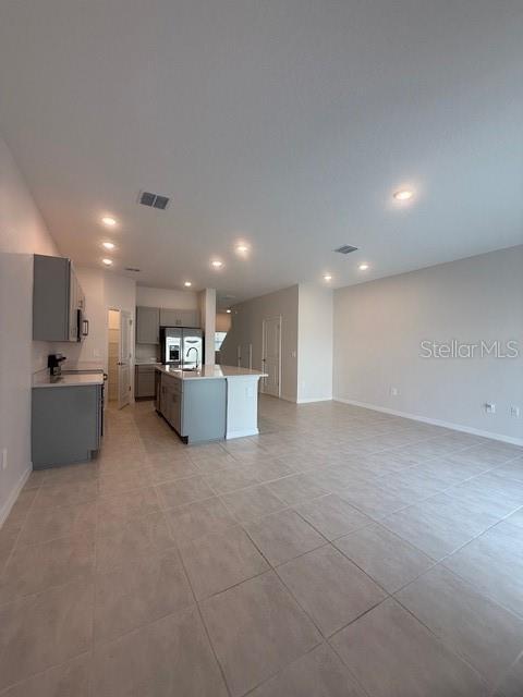 Building Photo - 1324 Drake Rdg Dr