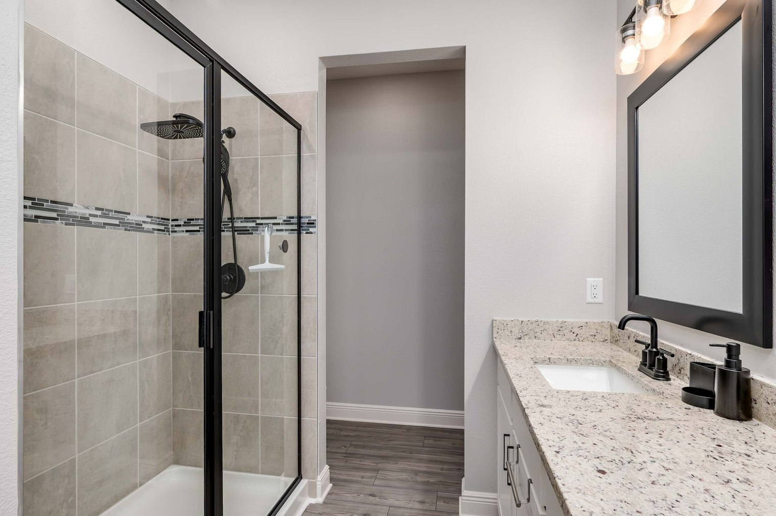 Building Photo - 7825 Somersworth Dr