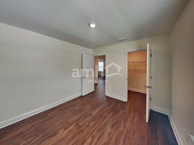 Building Photo - 2713 Sunrise Lndg Lp