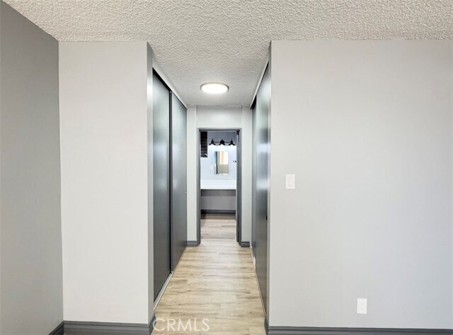 Building Photo - 6979 Palm Ct