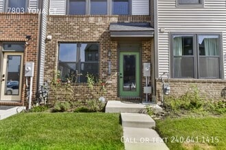 Building Photo - 7803 Yona Ct