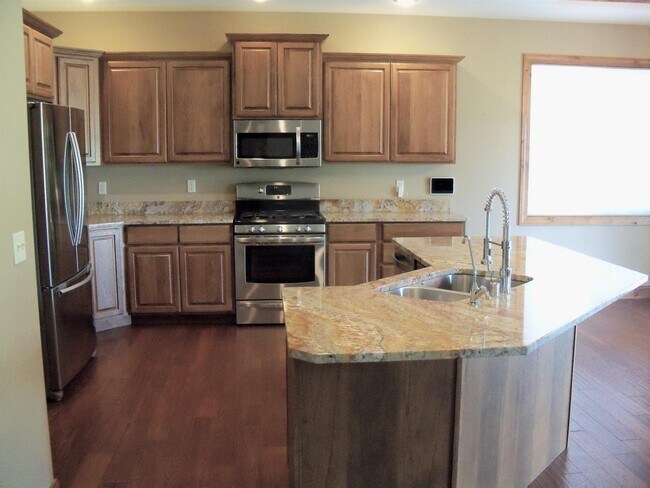 Building Photo - 2715 Westfork Ln