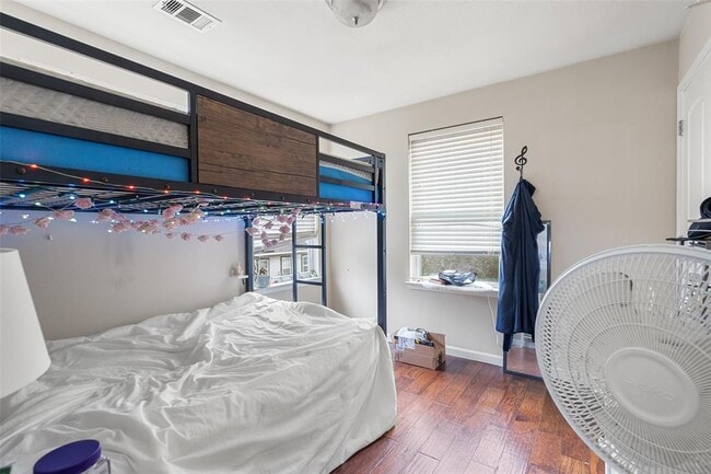 Building Photo - 3504 Speedway