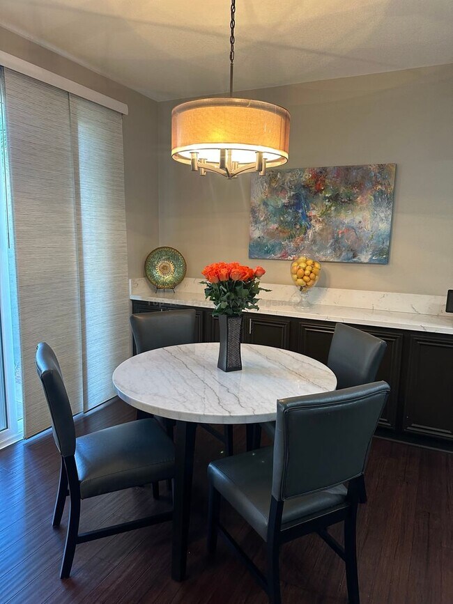 Building Photo - Rarely Available Townhome in Highly Sought after Portico-Rancho Carrillo