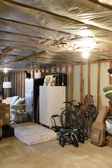 Building Photo - 1113 Ardmore Dr