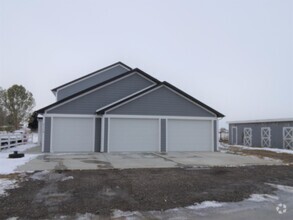 Building Photo - 2148 Walter Rd