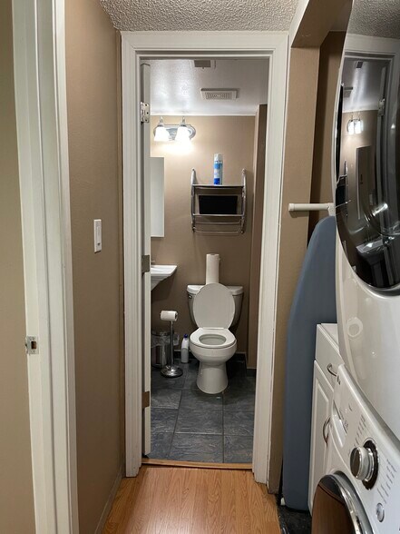 Building Photo - 835 Tammany Dr