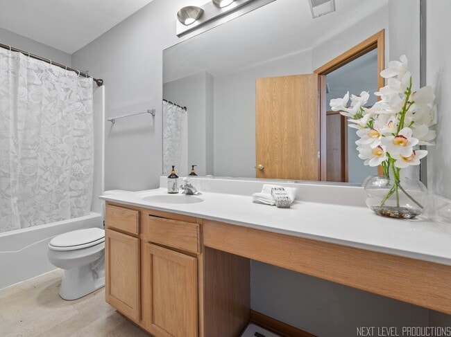 Building Photo - 2361 Stoughton Cir