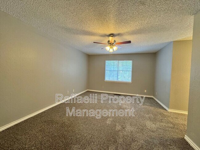 Building Photo - 6220 Gould Pl