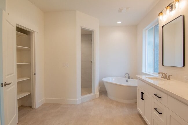 Building Photo - 3677 Nadal Dr