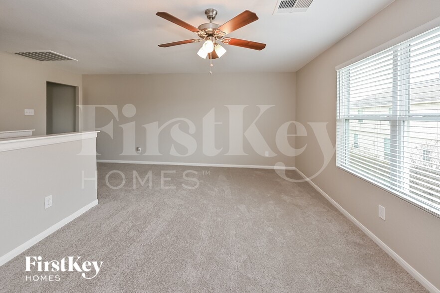 Building Photo - 4930 Hackamore Brook Ct