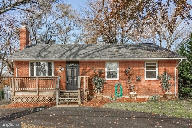 Building Photo - 6306 Yellowstone Dr