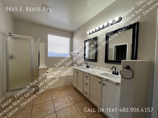 Building Photo - 9645 E Keats Ave