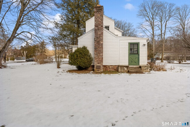 Building Photo - 353 Mt Sanford Rd