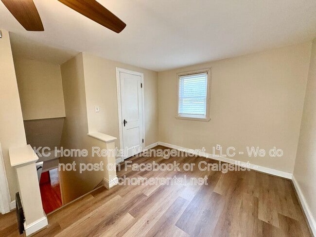 Building Photo - 7839 Robinson St