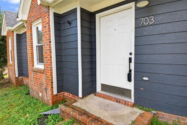 Building Photo - 3BR House in Jacksonville