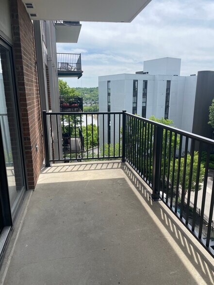 Balcony view. 7th floor - 1815 William Howard Taft Rd