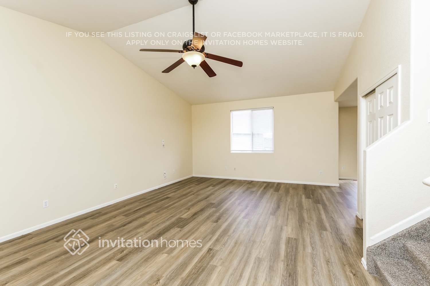 Building Photo - 1245 Legend Oak Dr