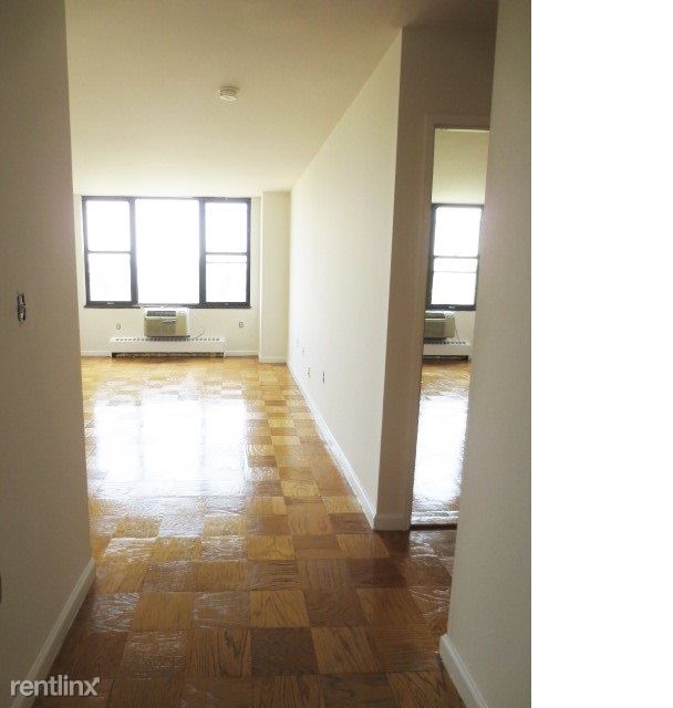 Building Photo - 235 S Lexington Ave