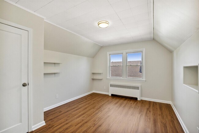 Building Photo - 701 Premier Blvd