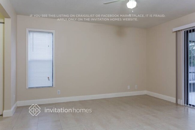 Building Photo - 14160 Citrus Dr