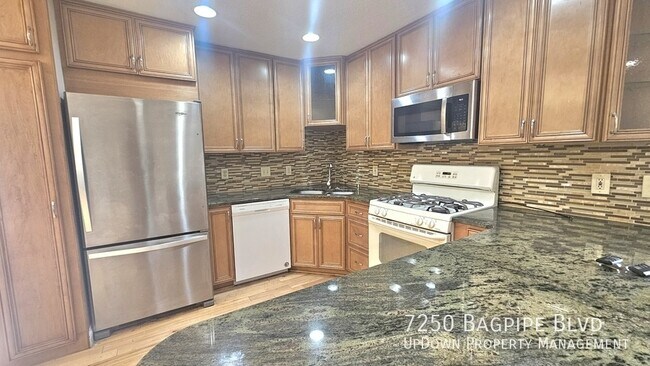 Building Photo - 7250 Bagpipe Blvd