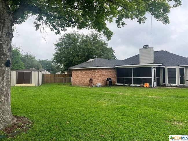 Building Photo - 103 Sunrise Ct