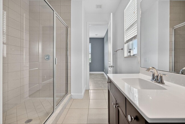 Building Photo - 4029 Faraday Wy