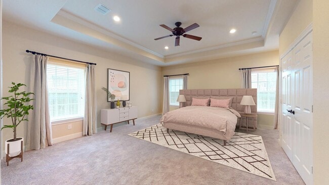 Building Photo - Craftsman-style Alamo Heights home with fe...
