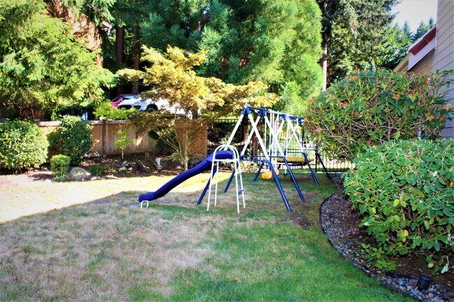 Building Photo - 321 Keach Ct