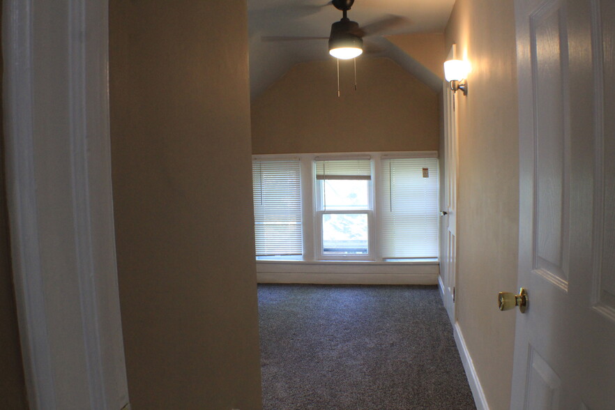 Bedroom 2 - 266 S Prospect St