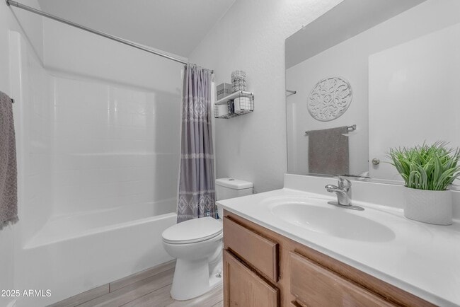 Building Photo - 23693 Grove St