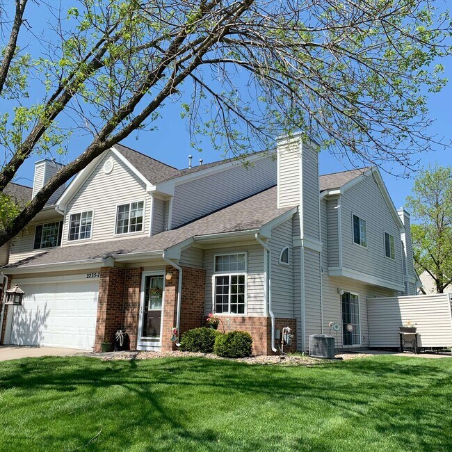 2235 Grand Ave 2235 Grand Ave West Des Moines IA 50265 Apartment Finder