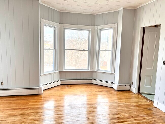 Building Photo - 59 Washington St