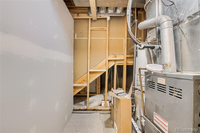 Building Photo - 217 S Jackson St