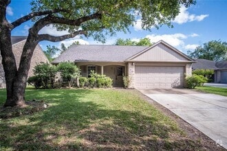 Building Photo - 3207 Rimrock Dr