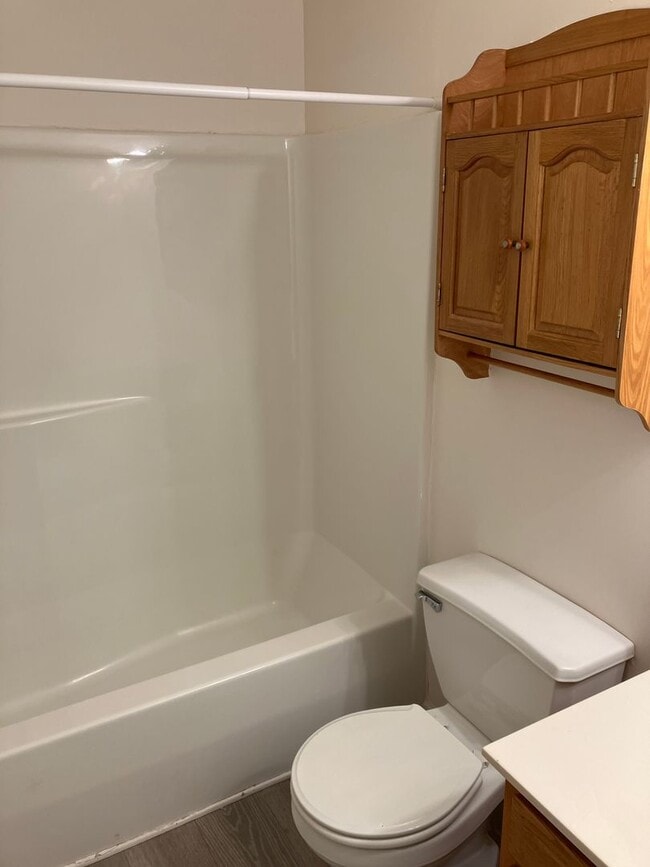 Building Photo - Newly Renovated Townhome in Arden