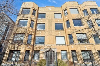 Building Photo - 3106-08 W Lyndale St