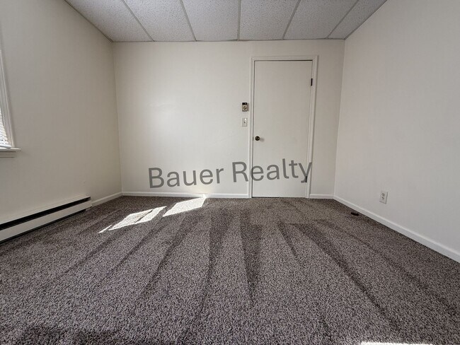 Building Photo - 1215 Cottage St
