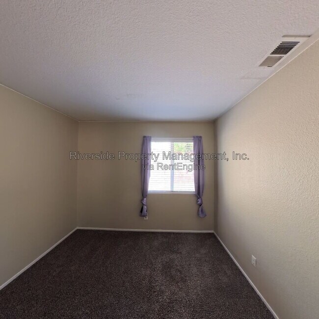 Building Photo - 25940 Xana Way