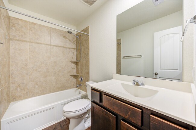 Building Photo - 18907 Via Flora Dr