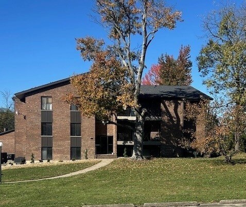 Primary Photo - 6801 Cheviot Rd