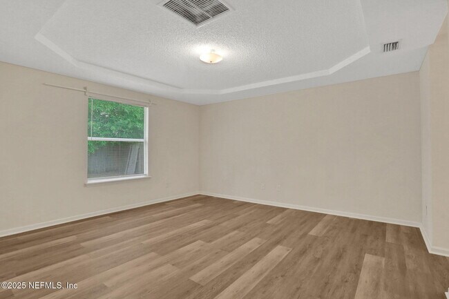 Building Photo - 1143 Summer Springs Drive