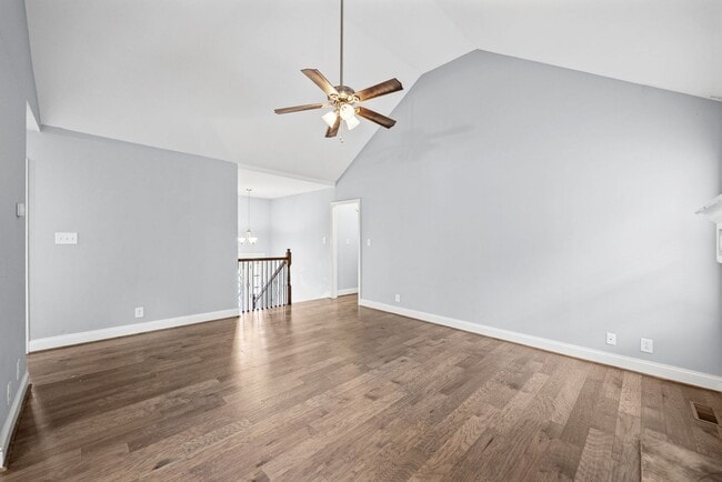 Building Photo - 771 Banister Dr