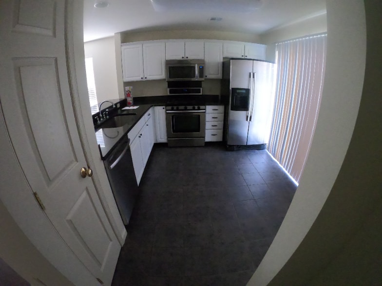 Building Photo - 2101 Quail Hollow Dr