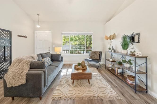 Building Photo - 6512 S Lone Tree Way