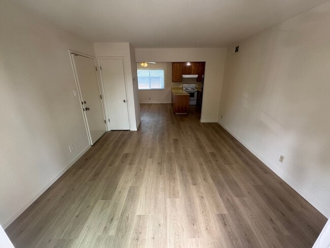 Building Photo - 2761 Larkspur Ln