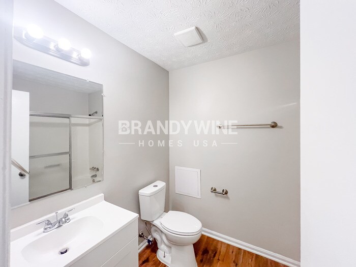 Building Photo - 5063 Springtree Ct