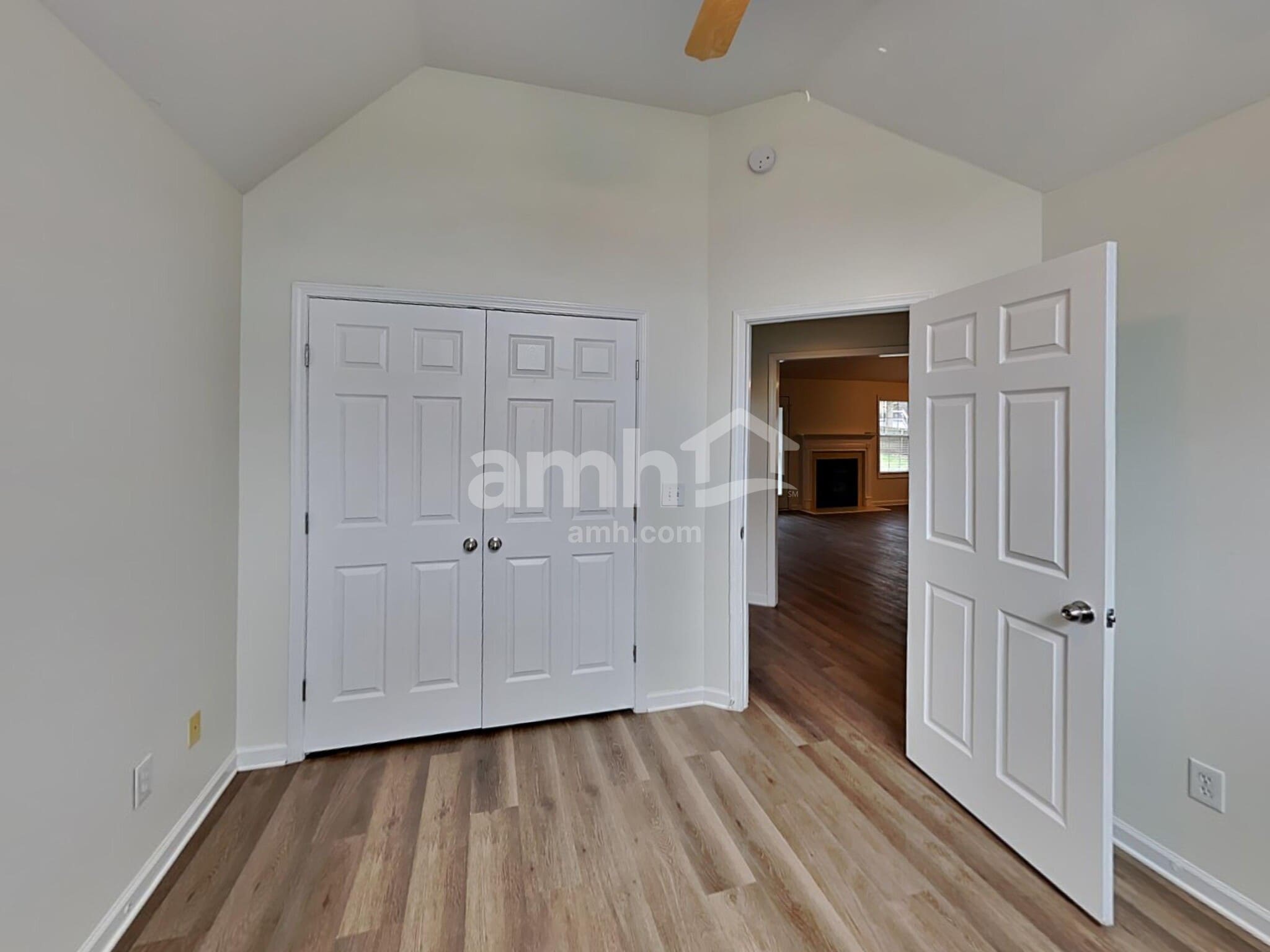 Building Photo - 3119 Lamura Ln