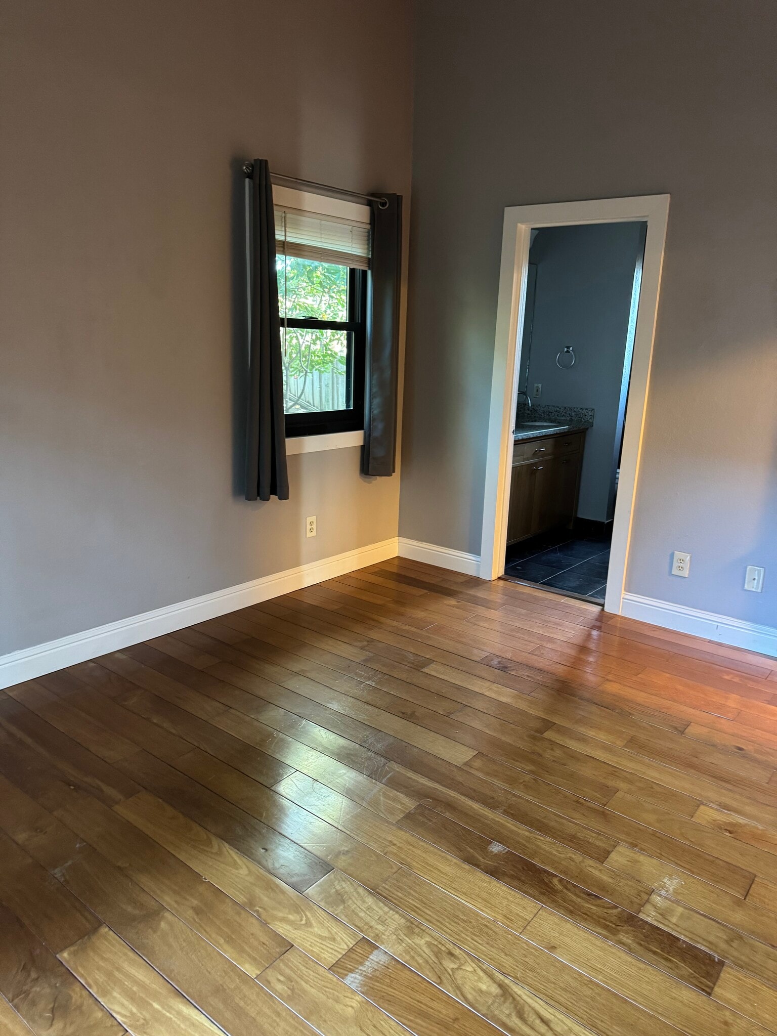 Building Photo - 764 N Regatta Dr